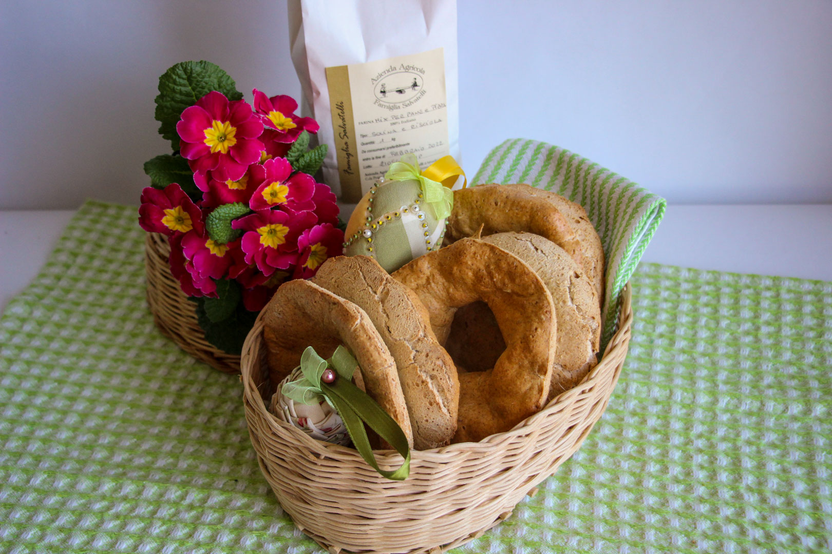 Ciambelle marchigiane strozzose o di Pasqua